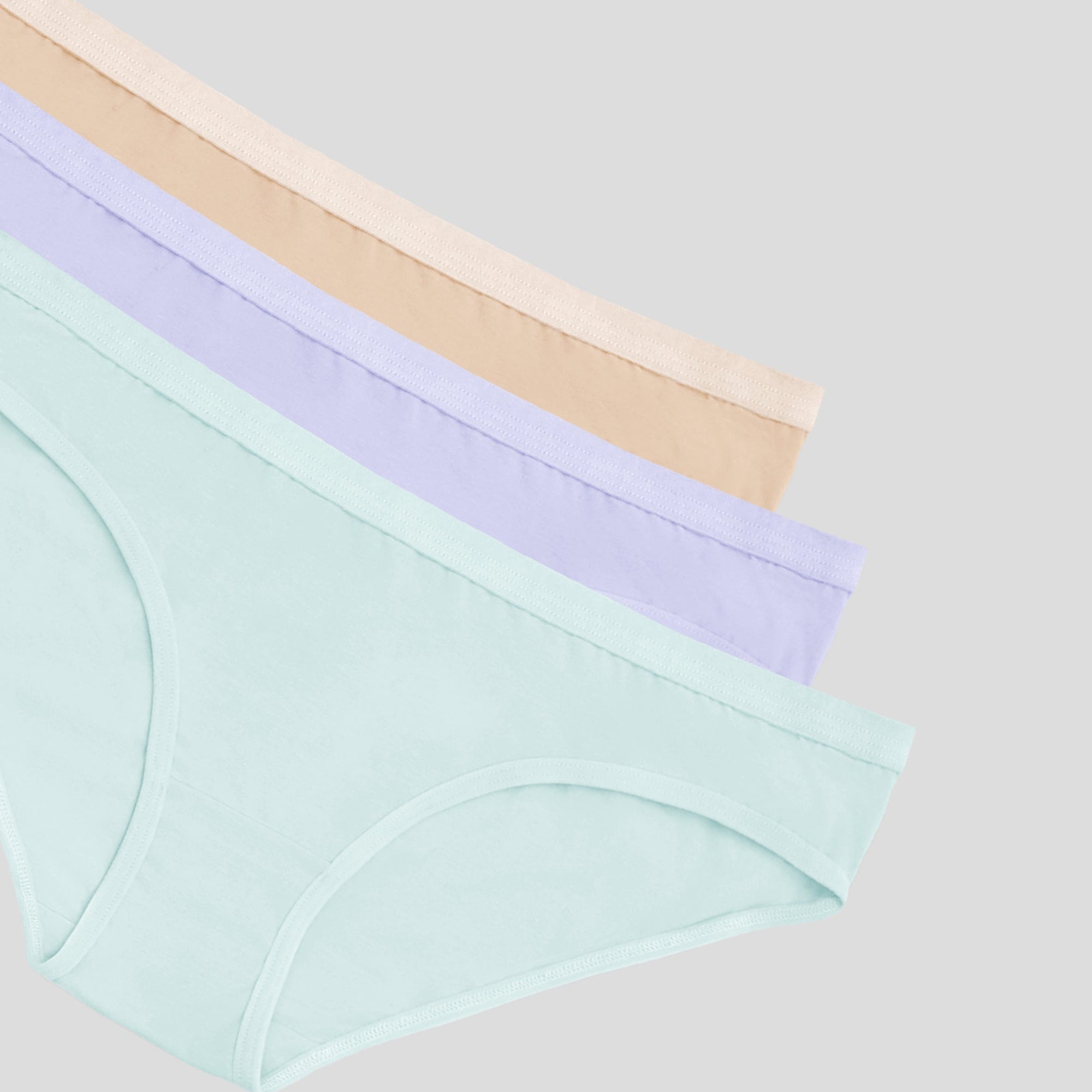 women Plain Bikini Underwear- Dice ٣ قطع