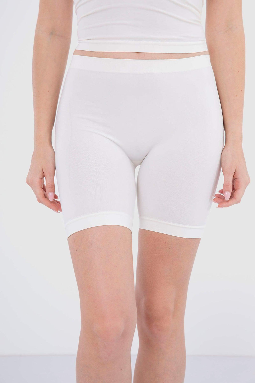 Microfiber Mid Thigh Shorts (Carina)