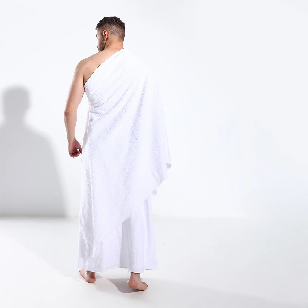 لباس إحرام من القطن الأبيض المنقوش (Cottonil)